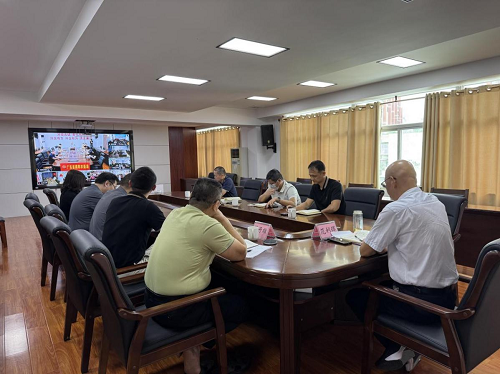 e6e0343126942712980634582e1028af.png 召開防御臺風工作部署會議.png